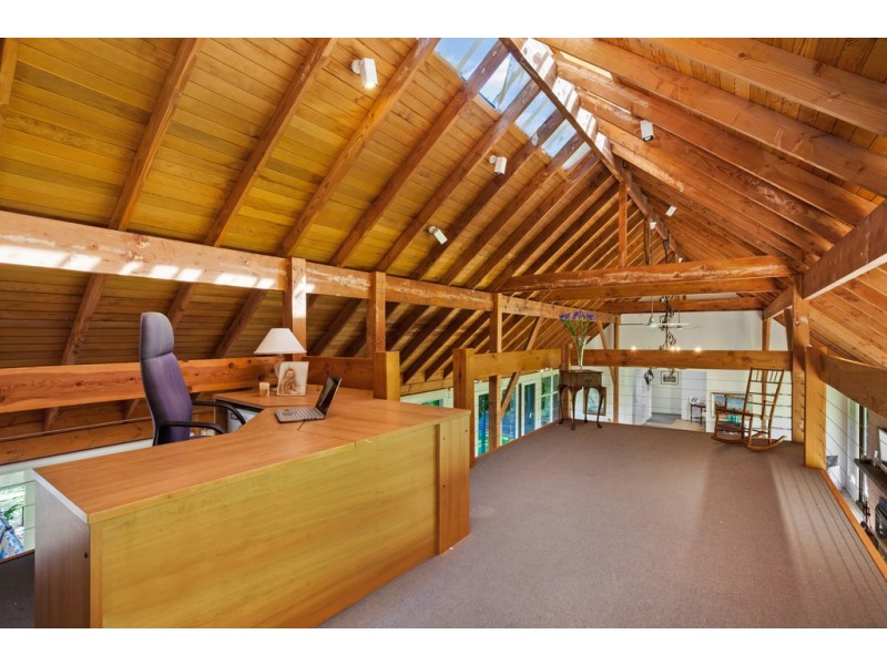 230 MILL ROAD, Kilmore VIC 3764