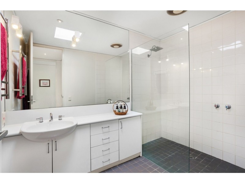 230 MILL ROAD, Kilmore VIC 3764