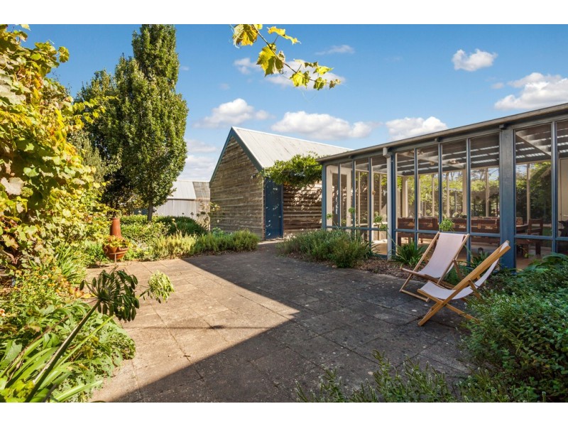 230 MILL ROAD, Kilmore VIC 3764