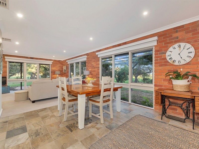 27 MILAWA-BOBINAWARRAH ROAD, Milawa VIC 3678