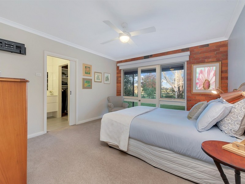 27 MILAWA-BOBINAWARRAH ROAD, Milawa VIC 3678