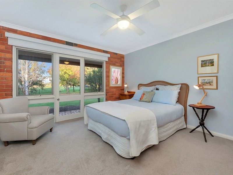 27 MILAWA-BOBINAWARRAH ROAD, Milawa VIC 3678