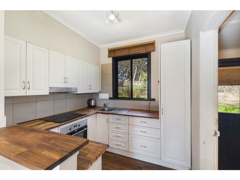 805 Lancefield Tooborac Road, Nulla Vale VIC 3435