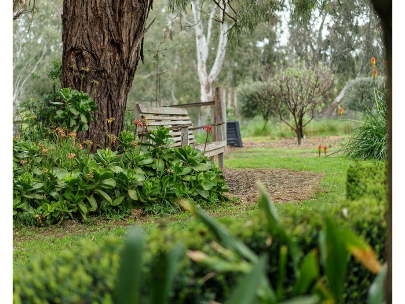 5621 Maroondah Hwy, Alexandra VIC 3714