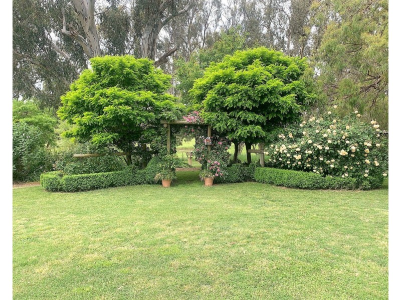 5621 Maroondah Hwy, Alexandra VIC 3714