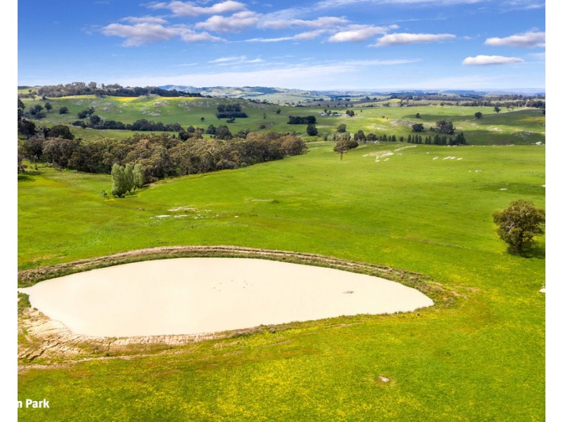 83 Scrubby Camp Lane, Baynton East VIC 3444