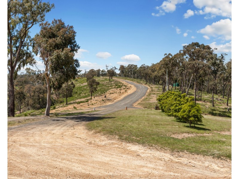 315 South Mountain Road, Heathcote Junction VIC 3758