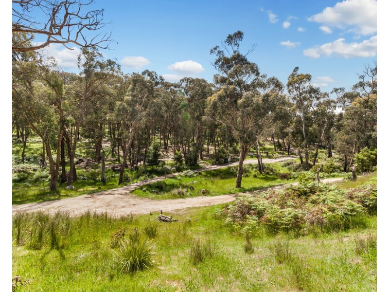 315 South Mountain Road, Heathcote Junction VIC 3758