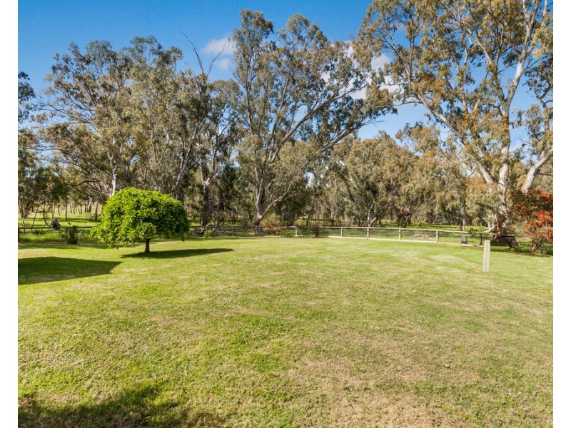 8774 Goulburn Valley Highway, Whiteheads Creek VIC 3660
