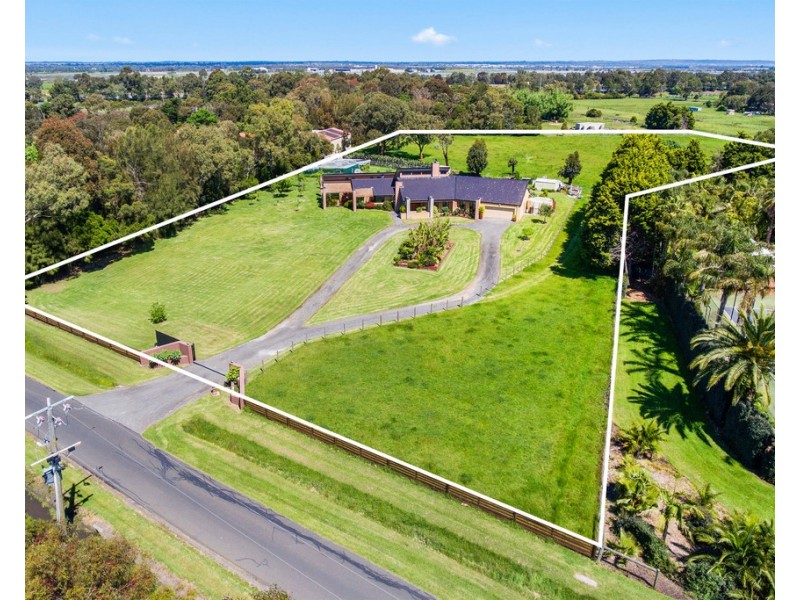 41 GREENPATCH DRIVE, Bangholme VIC 3175