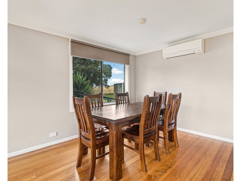 245 Konagaderra Road, Oaklands Junction VIC 3063