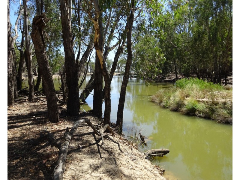 RMB 2275 Perricoota Road, Moama NSW 2731