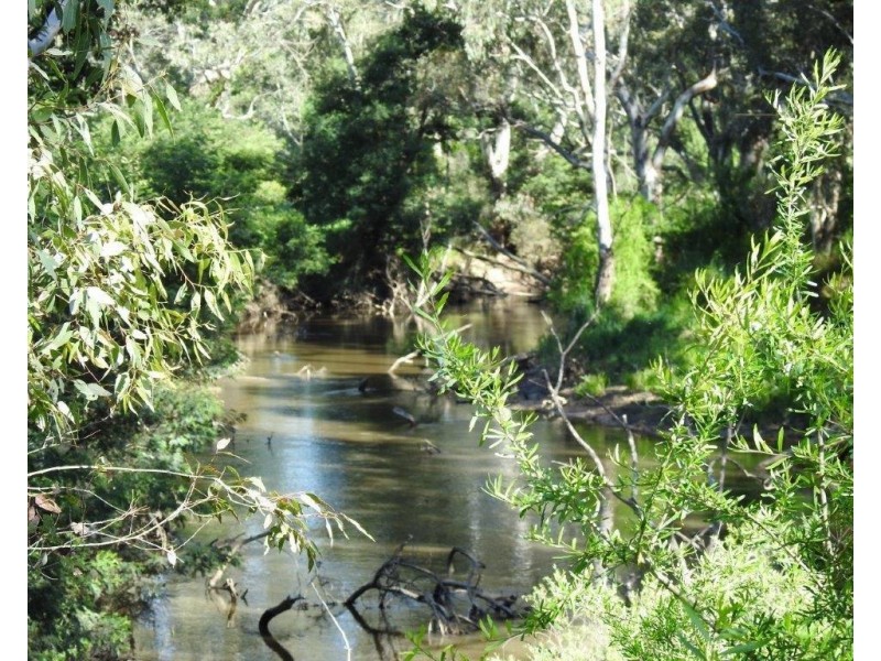 14 Ghin Ghin Road, Yea VIC 3717