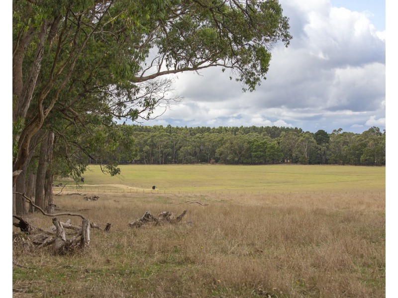 3896 HENTY HIGHWAY, Milltown VIC 3304