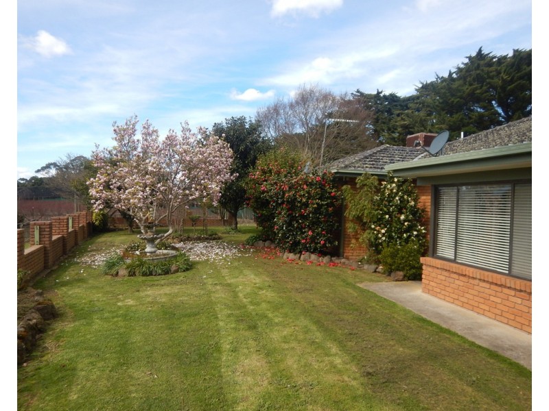 90 ELVIAN ROAD, Woori Yallock VIC 3139