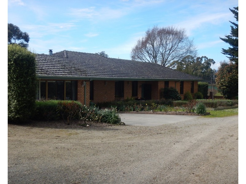 90 ELVIAN ROAD, Woori Yallock VIC 3139