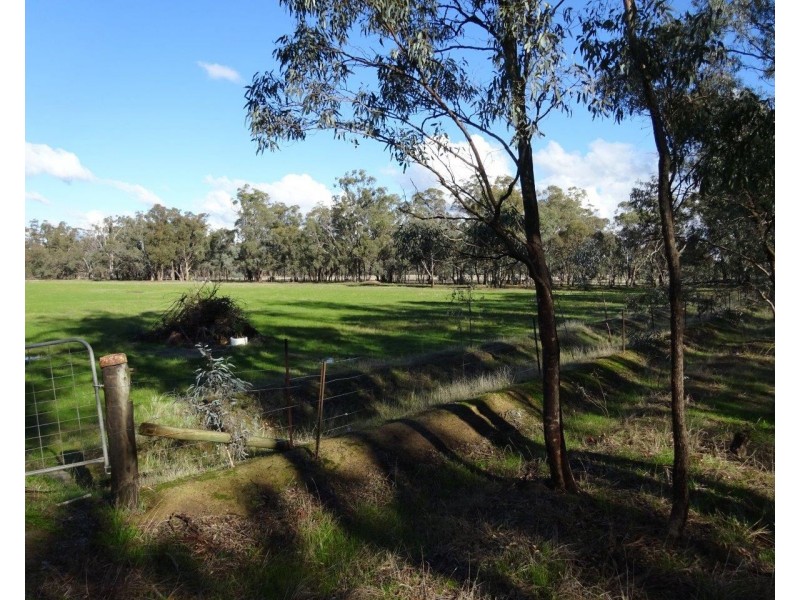 L1 Bangerang Road, Koyuga VIC 3622