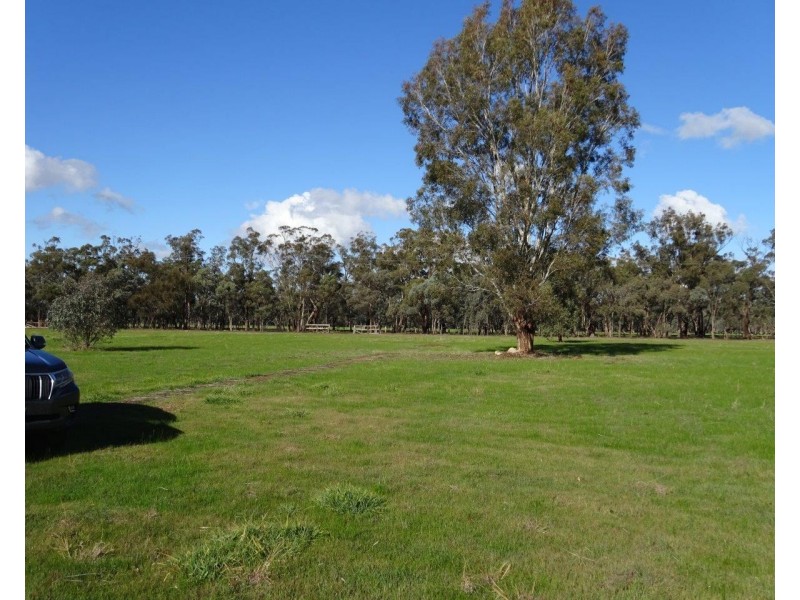 L1 Bangerang Road, Koyuga VIC 3622