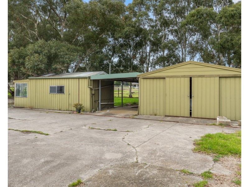 550 HEATHERTON ROAD, Clayton South VIC 3169