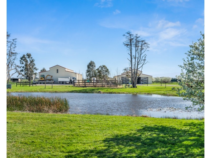 855 Koo Wee Rup Road, Pakenham VIC 3810