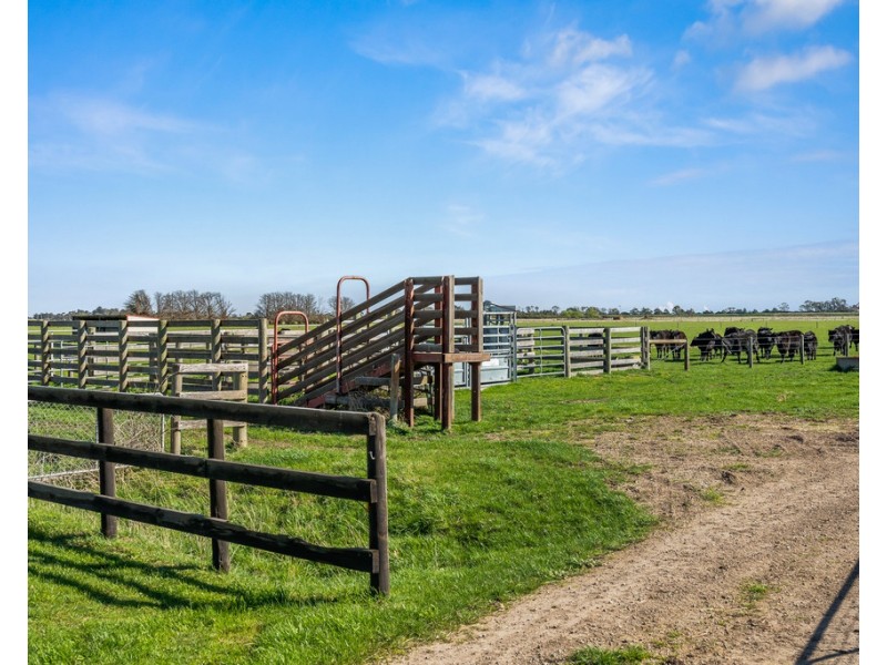 855 Koo Wee Rup Road, Pakenham VIC 3810