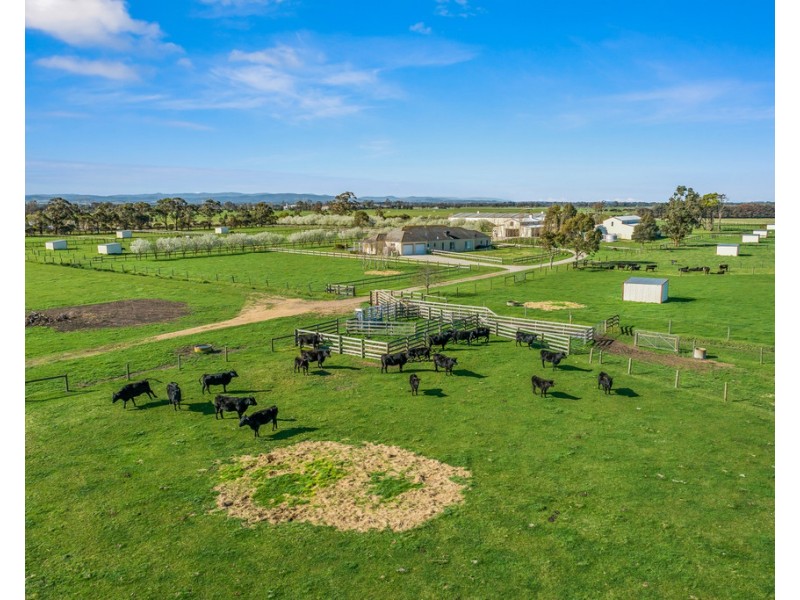 855 Koo Wee Rup Road, Pakenham VIC 3810