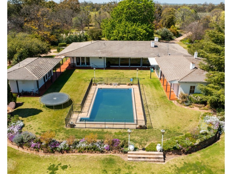 2354 Back Morundah Road, Morundah NSW 2700