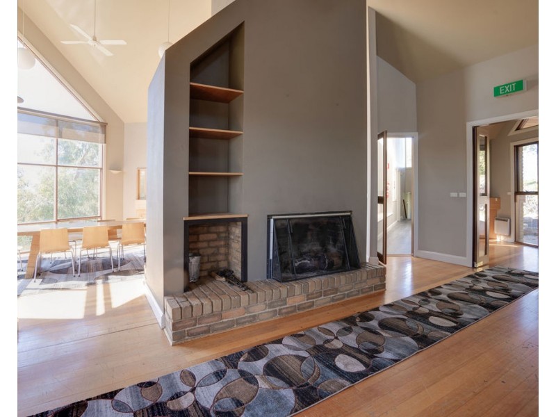 159 HALLS FLAT ROAD, Alexandra VIC 3714