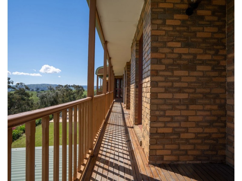 159 HALLS FLAT ROAD, Alexandra VIC 3714