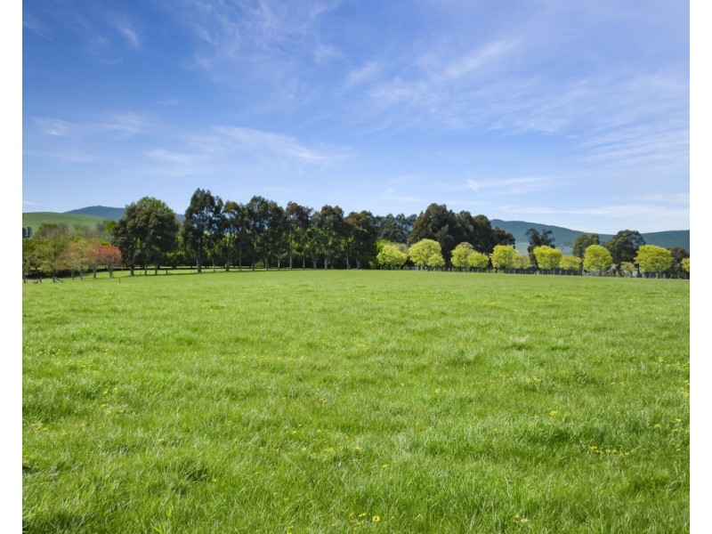 270 Break Oday Road, Glenburn VIC 3717