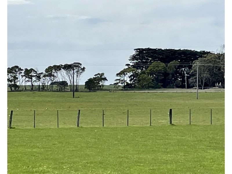 884 TARRONE NORTH ROAD, Tarrone VIC 3283