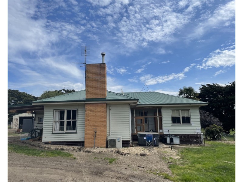 884 TARRONE NORTH ROAD, Tarrone VIC 3283