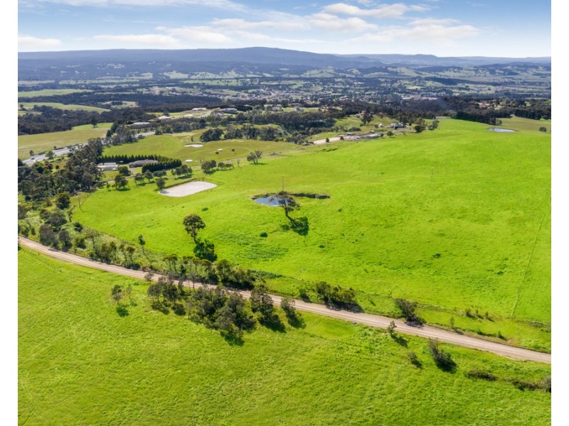 1950 Old Sydney Road, Wallan VIC 3756