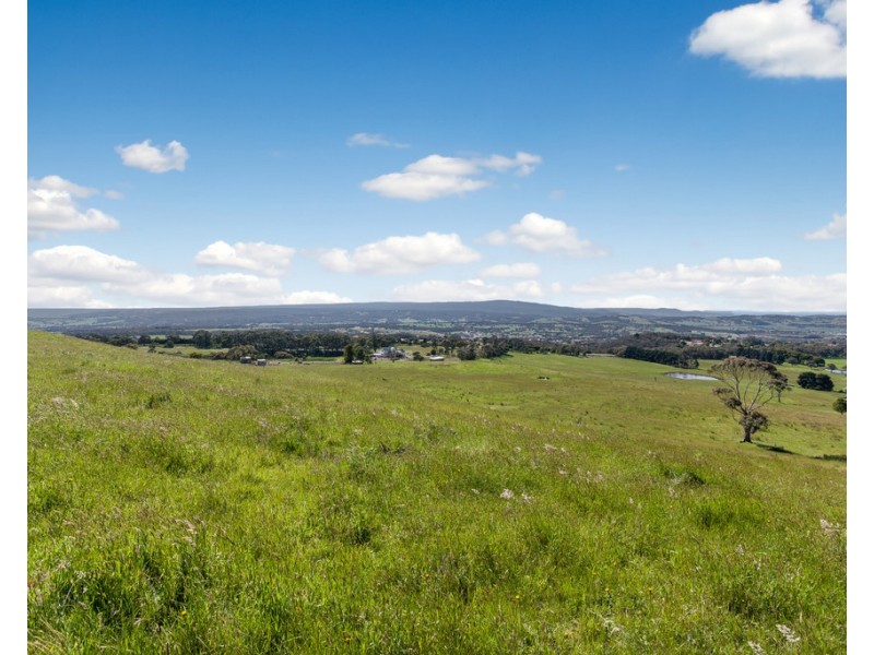 1950 Old Sydney Road, Wallan VIC 3756