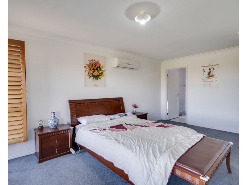 13 Villeneuve St, Alexandra VIC 3714