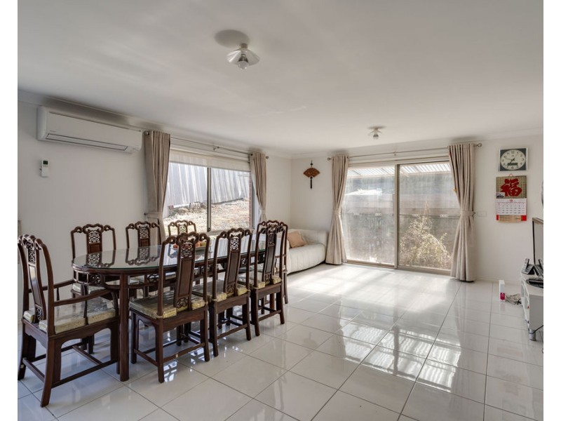 13 Villeneuve St, Alexandra VIC 3714