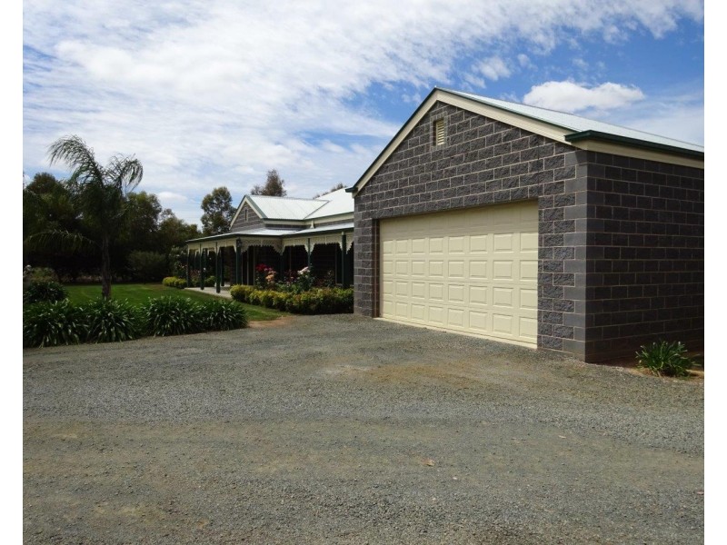226 Mary Ann Road, Echuca VIC 3564