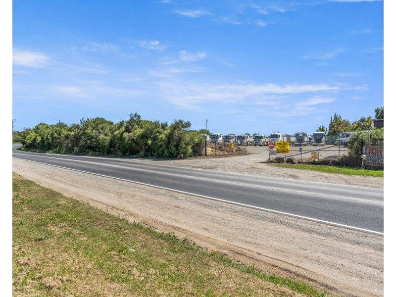 220-222 Old Dandenong Road, Heatherton VIC 3202