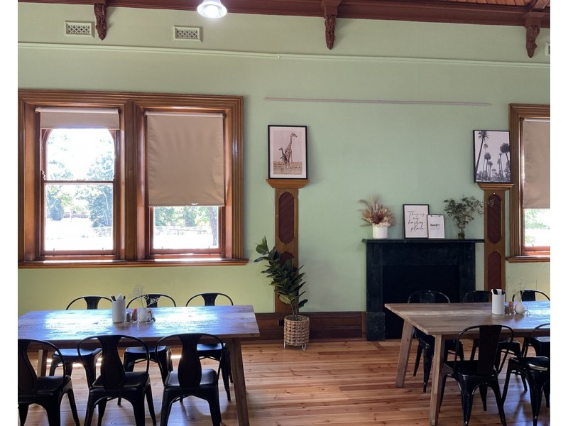 8 NAPIER STREET, St Arnaud VIC 3478