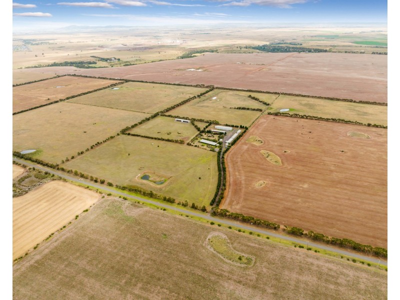 260 Shanahans  Road, Mount Cottrell VIC 3024