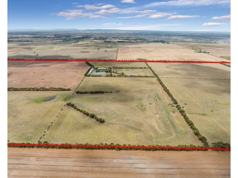 260 Shanahans  Road, Mount Cottrell VIC 3024