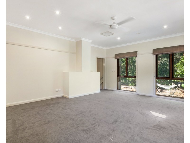 235 North Mountain Road, Heathcote Junction VIC 3758