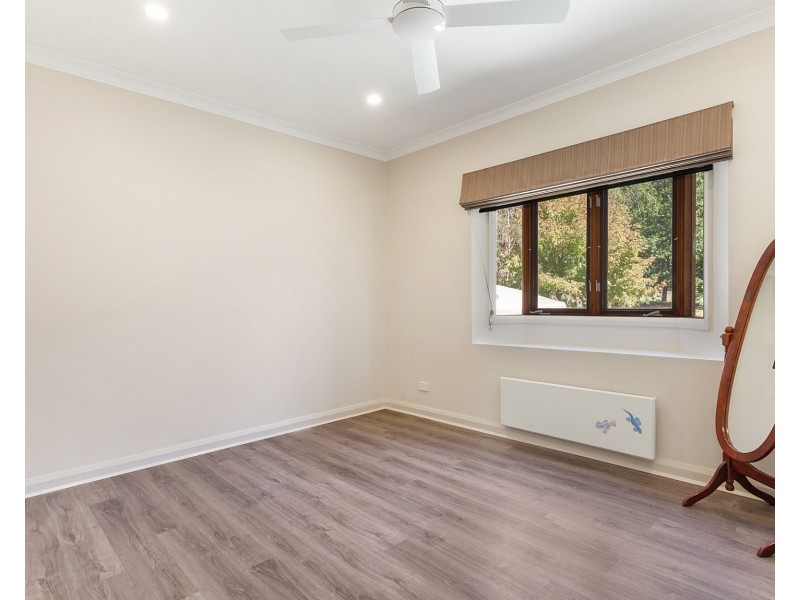 235 North Mountain Road, Heathcote Junction VIC 3758