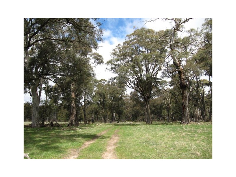 1 James Lane, Tylden VIC 3444