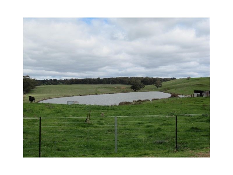 1 James Lane, Tylden VIC 3444