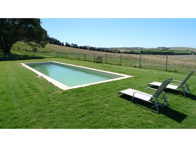 226 Black Hill Road, Gisborne South VIC 3437