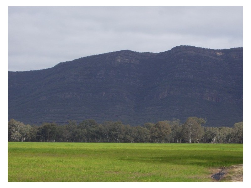 - STAWELL -, Ararat VIC 3377