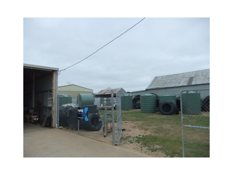 32 Alma Street, St Arnaud VIC 3478