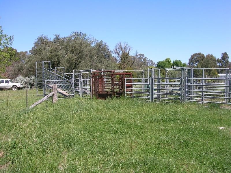 2014 Great Alpine Road, Everton VIC 3678