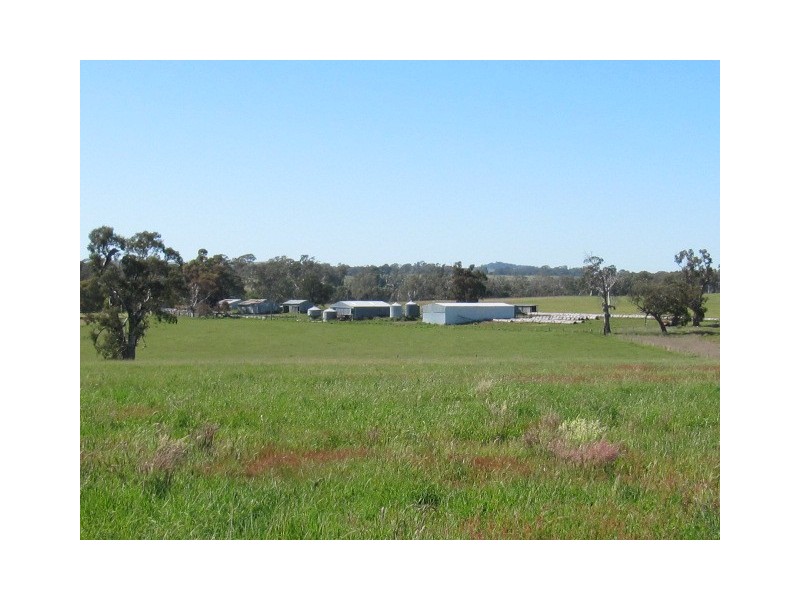 660 Valley Rd, Glenhope VIC 3444